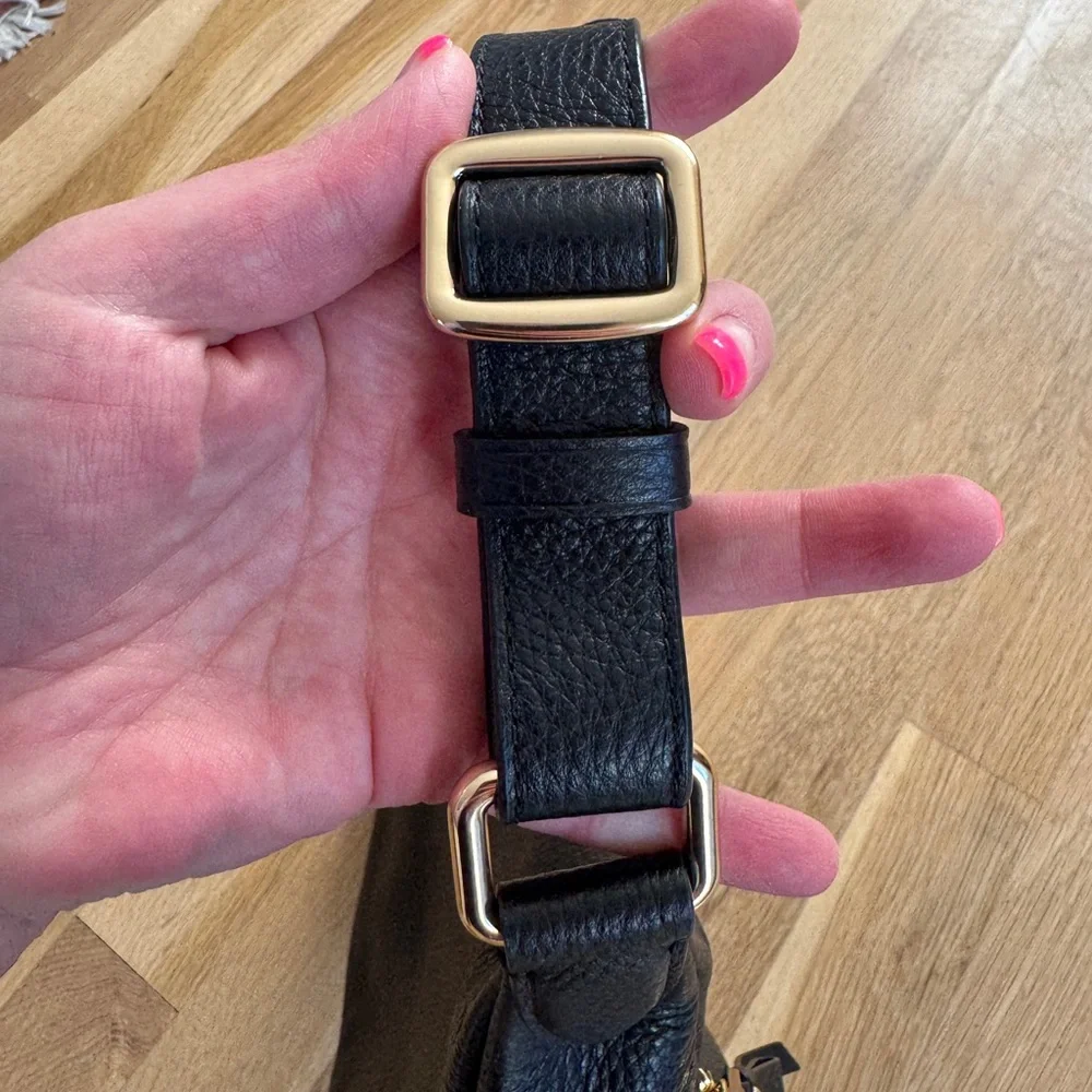 Coach Belt Bag Black Gold - Picture 12 of 13